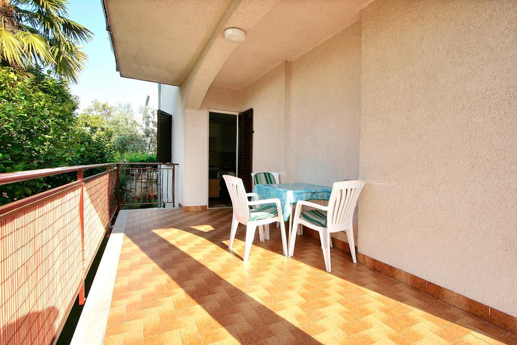 Apartment Ines Poreč Eksteriør bilde
